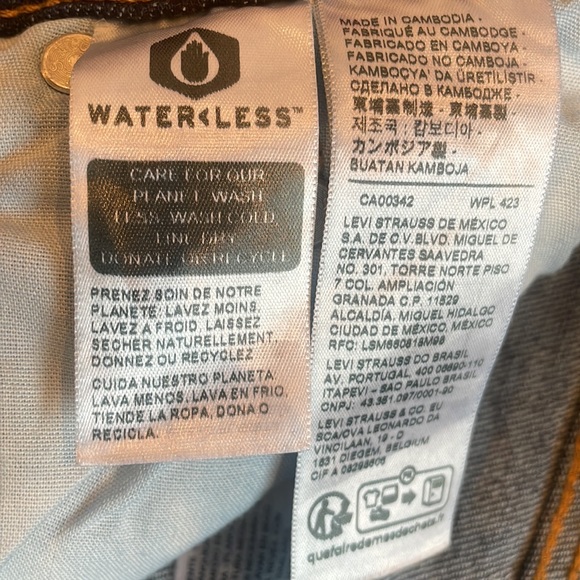 Levis 501 NWOT size 24x28 - Picture 2 of 4